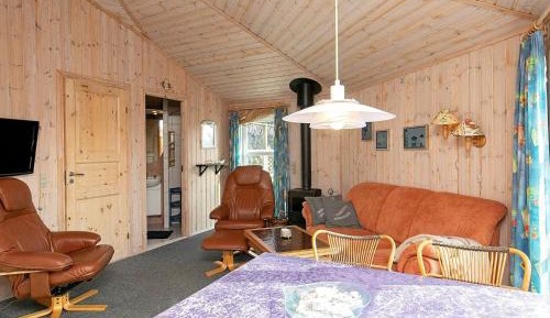 Two-Bedroom Holiday Home