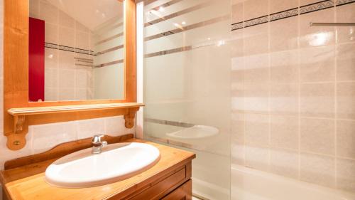 1 Bedroom Apartment with sleeping area for 6 people