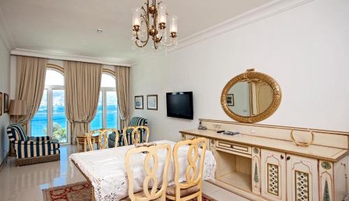Junior Suite with Sea View