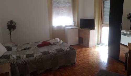 Quadruple Room with Shared Bathroom