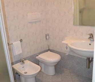Economy Triple Room
