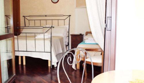Triple Room with Private Bathroom