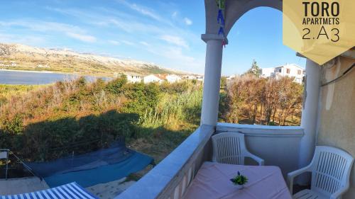 Studio with Balcony and Sea View