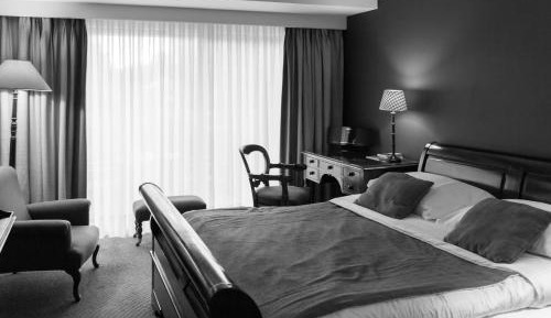 Luxury Double Room with Garden View