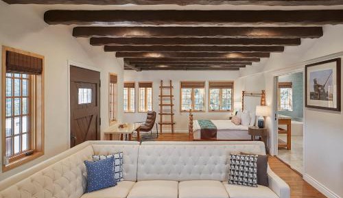 Superior King Suite