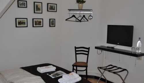 Double Room with Shared Bathroom