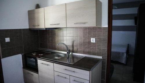 Standard Triple Studio