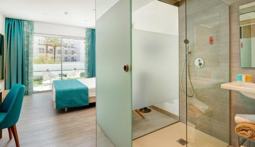 Junior Suite with Garden View - Adults Only