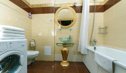 Queen Suite with Sofa Bed on Khreshatyk 21