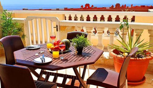 Apartment with Terrace