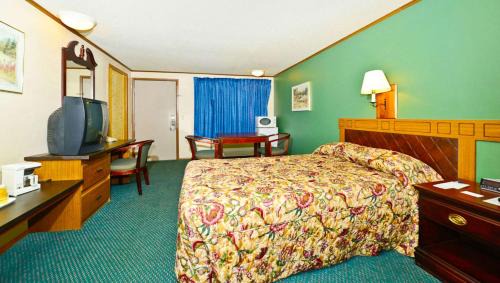 Standard King Room