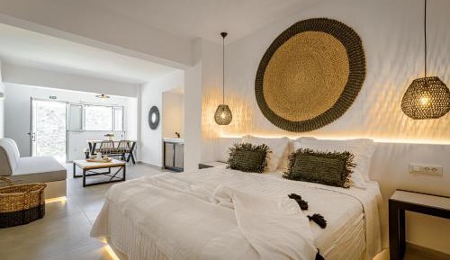 Apartment with Garden View