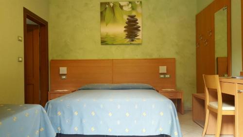 Double or Twin Room with Private Bathroom