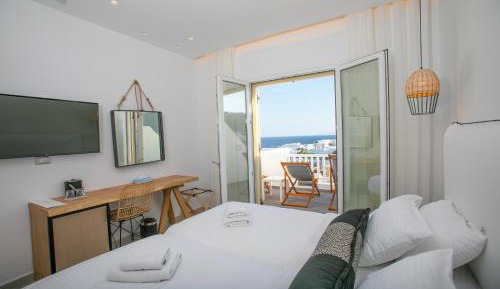 Deluxe Double or Twin Room with Sea View