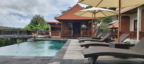 Bungalow with Bathtub