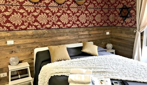 Quadruple Room with Private Bathroom