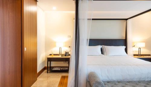 Suite with Private Pool