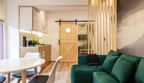 Deluxe Apartment
