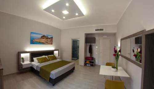Luxury Triple Room