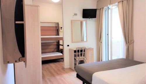 Superior Quadruple Room
