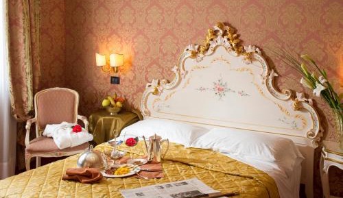 Classic Double or Twin Room