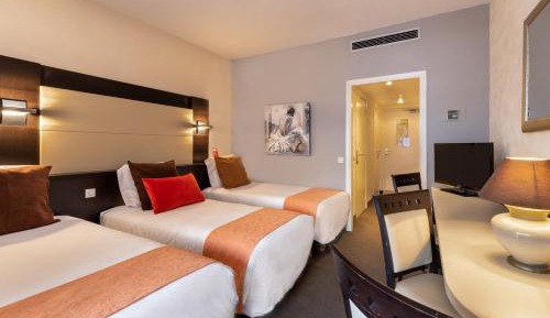 Triple Room with Balcony