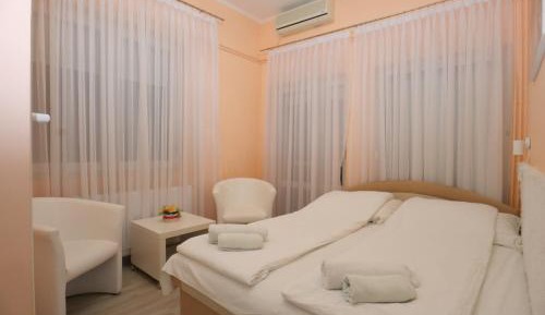 Double Room with Shower and Balcony
