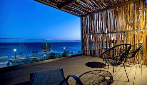 Studio with Sea View