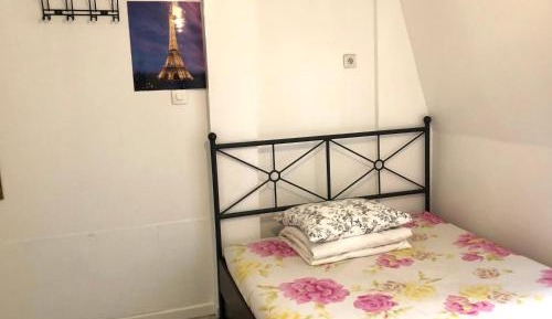 Double or Twin Room with Private Bathroom