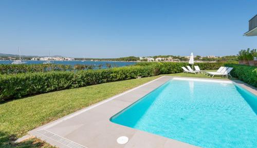 Villa with Sea View