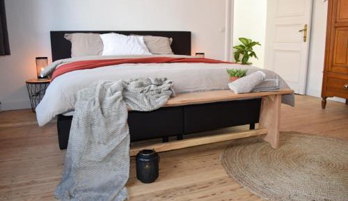 Twin Room with Private Bathroom
