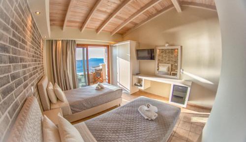 Superior Double or Twin Room with Sea View