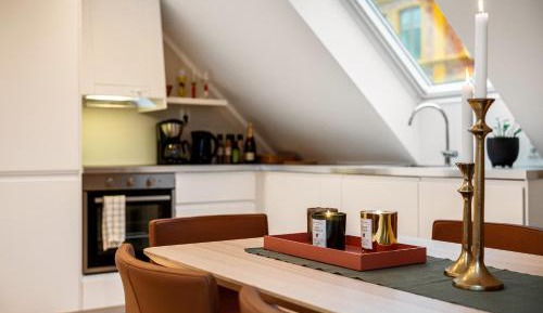 Three-Bedroom Apartment - Loft