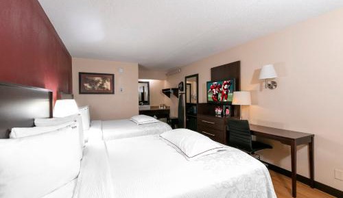 Premium Room with Two Double Beds Smoke Free (Upgraded Bedding & Snack)
