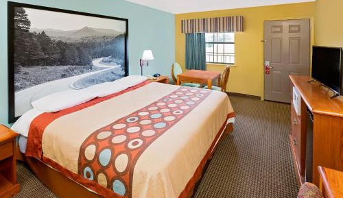 King Room - Mobility Access/Non-Smoking