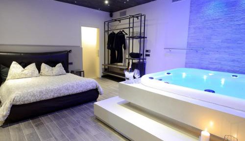 Junior Suite (2 Adults)