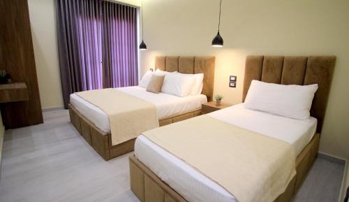 Luxury Triple Room