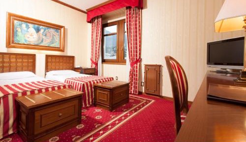 Classic Double or Twin Room