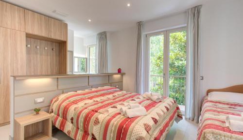 Triple Room with Garden View