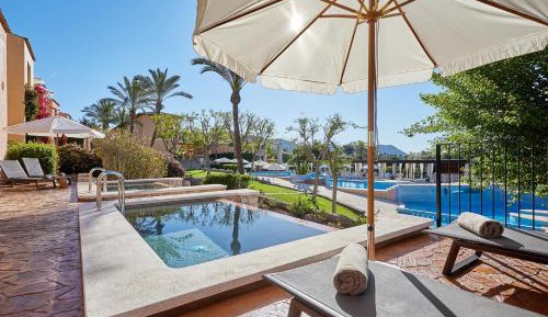 Grand Suite with Private Pool 