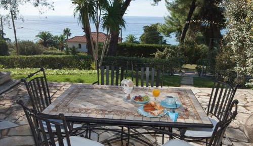 Deluxe Villa