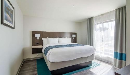 Suite with Two King Beds - Accessible/Non-Smoking