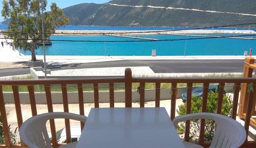 Studio with Sea View (2 Adults)