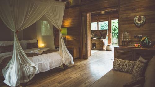 Deluxe Joglo Villa
