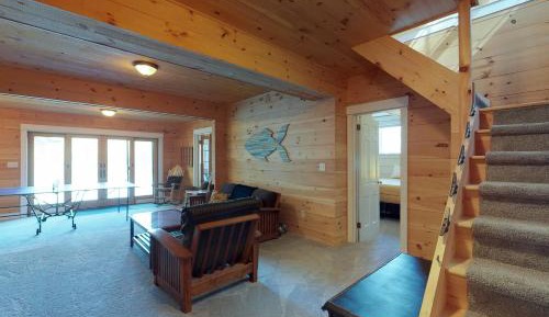 Four bedroom holiday home 