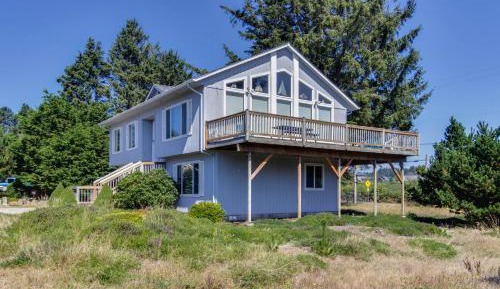 Four bedroom holiday home 