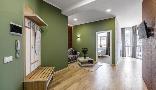 One-Bedroom Apartment