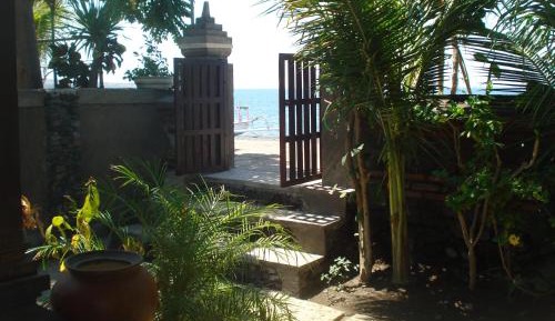 Bungalow - Beach Front