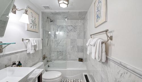 Two-Bedroom Suite