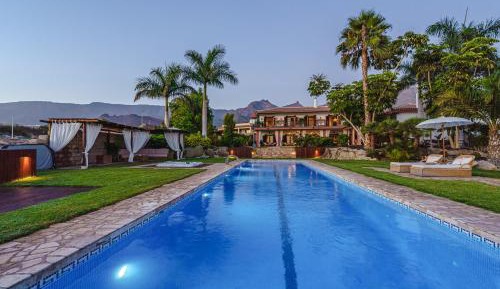 Seven-Bedroom House